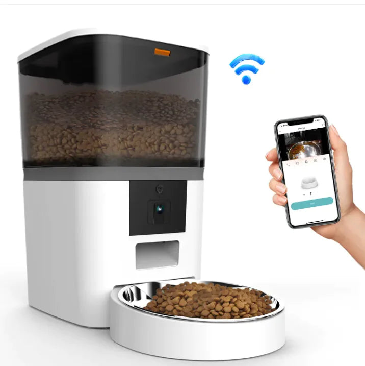 Pet Feeder with cam